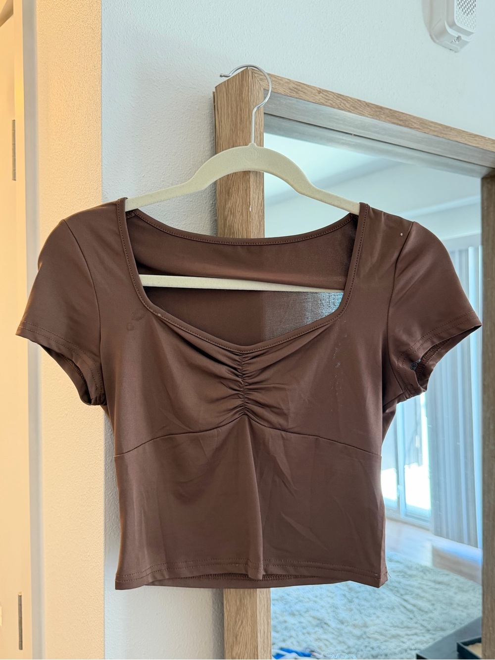Women’s Short Sleeve Crop Top with Ruched Front - Brown